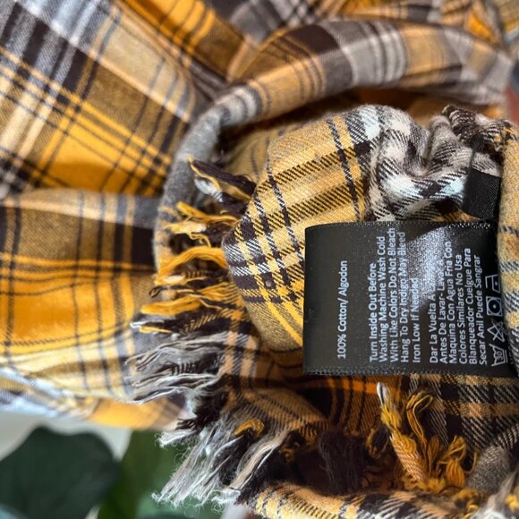 Risen Los Angeles Yellow Brown Plaid Frayed Hem Flannel Shirt Size L 100% Cotton - Picture 6 of 7